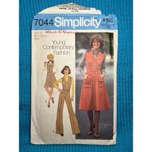 Simplicity 7044 Sewing pattern A line skirt wide leg pants vest 1970s size 10